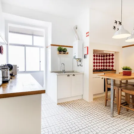 Principe By Central Hill Apartments * Lisbon