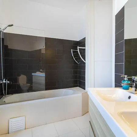 Principe By Hill דירה *